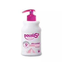 Cargar imagen en el visor de la galería, Douxo S3 Calm Shampoo para Pieles Sensibles Perros y Gatos