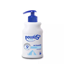 Cargar imagen en el visor de la galería, DOUXO S3 CARE Shampoo Hidratante Uso Frecuente Perros y Gatos