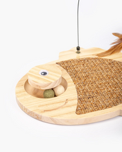 Cargar imagen en el visor de la galería, Juguete Interactivo Con Rascador Pez 35*32 CM