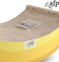 Cargar imagen en el visor de la galería, Rascador de Gatos Banana AFP 22x 31,5x 12CM
