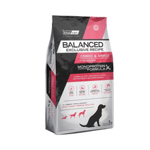 Cargar imagen en el visor de la galería, Vet Can Balanced Toda las Razas Cerdo y Arroz 3Kg con Regalo